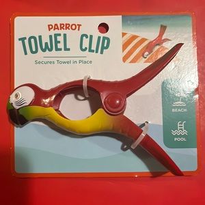 Parrot  Clips Towel Clips for beach Chairs, NEW BNIP